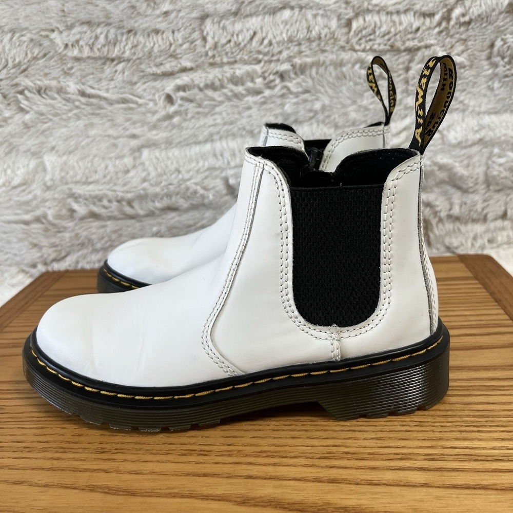 Dr Martens Girls Leather Zip Chelsea Boots‎ 2976 US 2 UK 1 White Smooth Doc - Picture 8 of 8